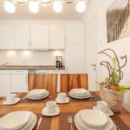 Strandlaeufer Mit Suedbalkon By Unsere Urlaubszeit Apartmán