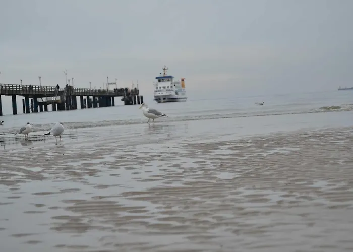 Strandlaeufer Mit Suedbalkon By Unsere Urlaubszeit Lejlighed